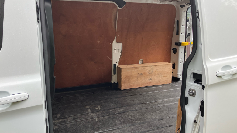 Ford Transit Custom 300 L1 Diesel Fwd 2.0 EcoBlue 130ps Low Roof Limited Van